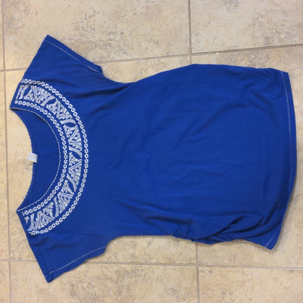Maternity shirt